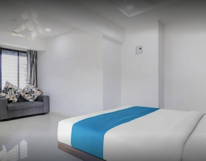 Apartment Cosy Near Tcs Phase3 Office Hinjewadi